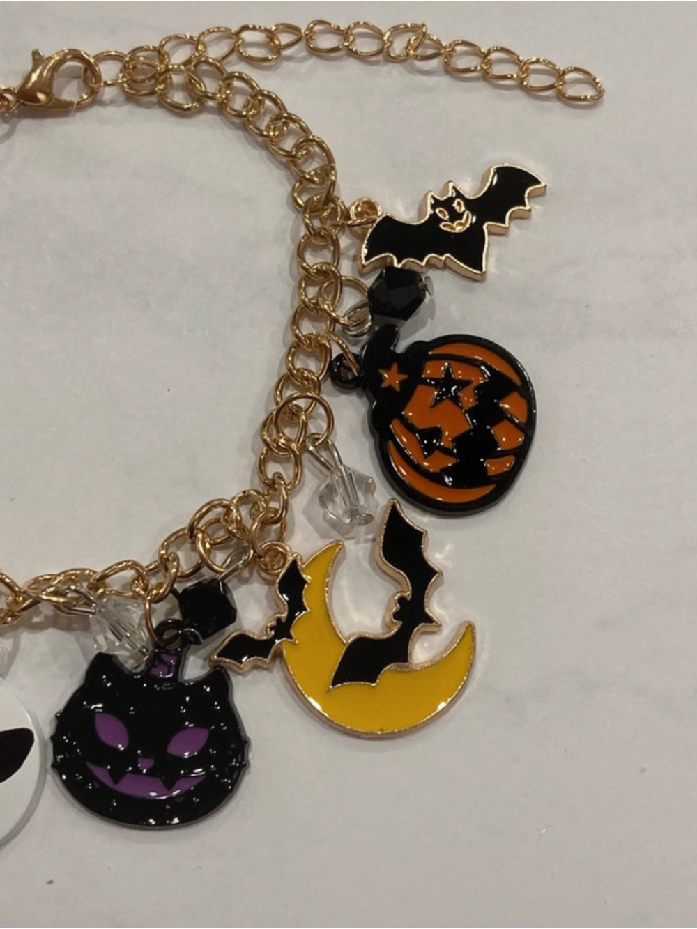 Halloween Pumpkin Ghost Bat Witch Skeleton Gold Tone Charm Bracelet - Picture 6 of 6